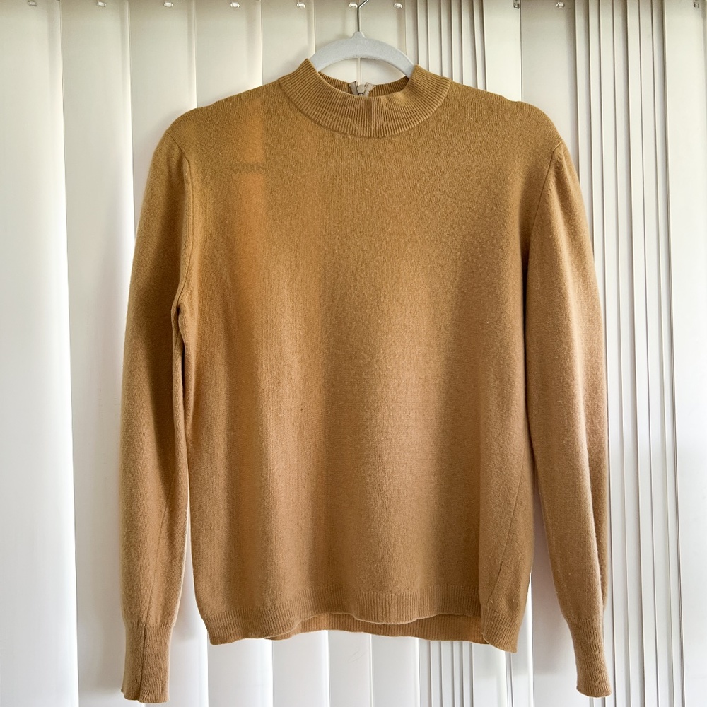 Beige Cashmere sweater